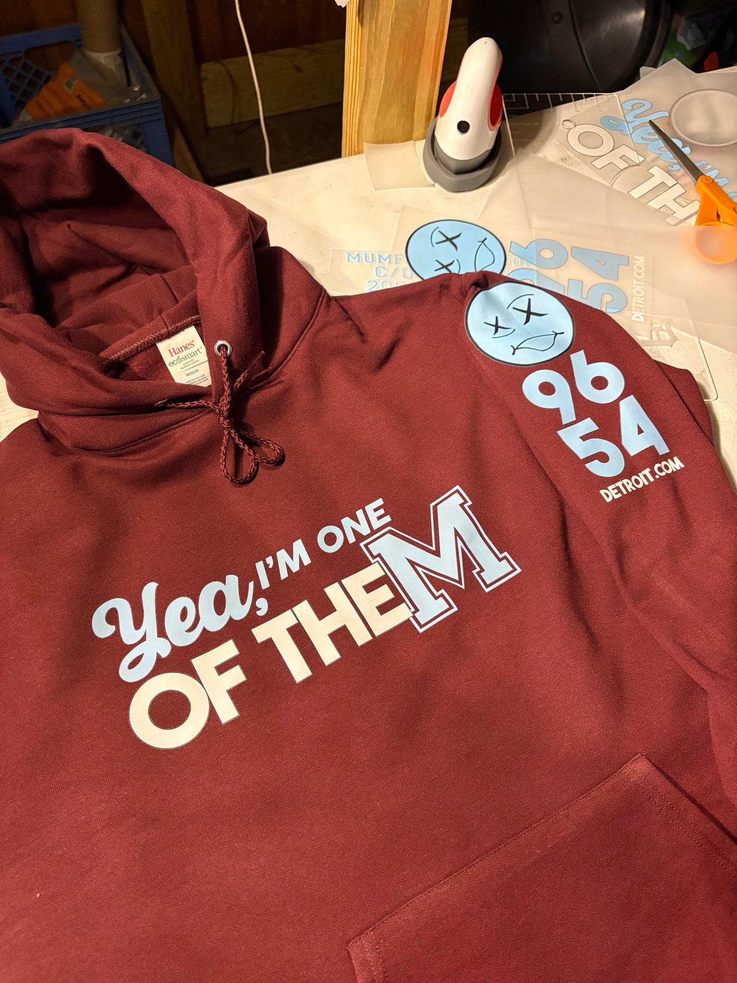 One of theM Mumford Hoodie PICK UP